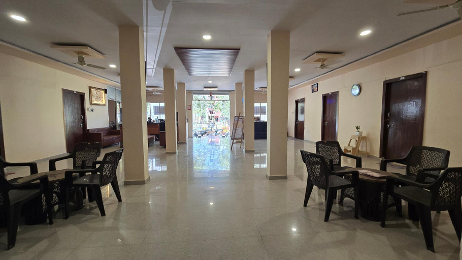 Public Area, HOTEL MAHESHWARI GREEN 'S , Ujjain