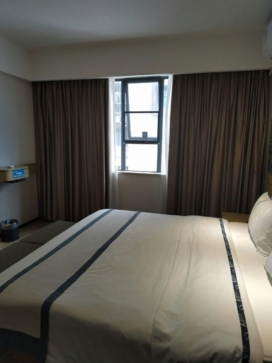 Bedroom 2, City Comfort Inn Hechi Tian'E Bus Terminal, Hechi