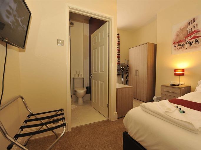 Bedroom 4, Gail’s Guest House, Vale of Glamorgan