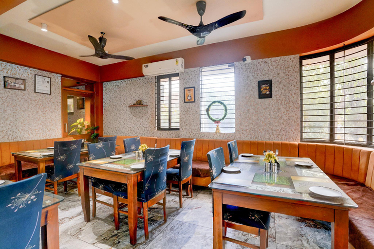 Others 2, Palette- Siddharth Inn, Gandhinagar