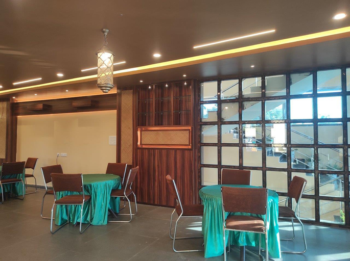 Food & Drinks 5, ADITYA'S HOTEL WAY POINT, Sonitpur