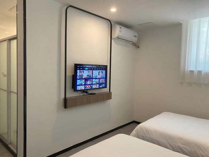 Bedroom 2, 7 days inn (ZIbo boshan longshan road), Zibo
