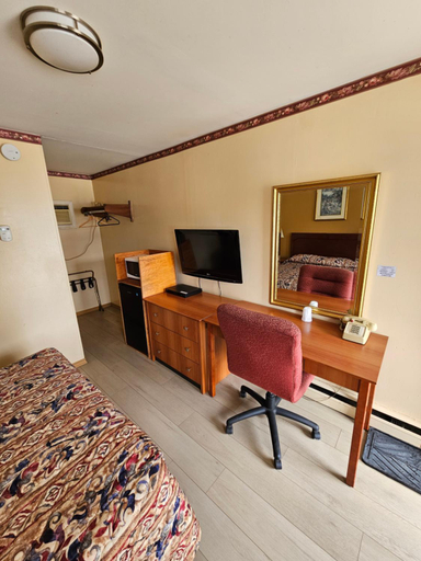 Bedroom 3, Forest Plaza Motel, Wellington