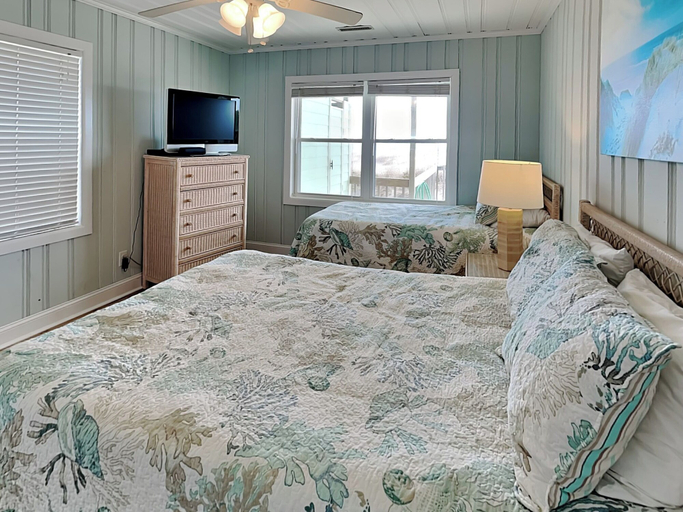 Bedroom 3, Costic by Topsail Realty, Pender
