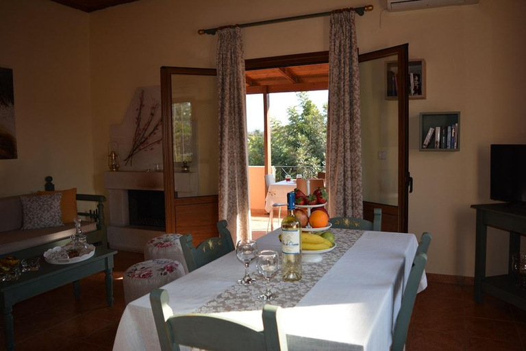 2, Elianthos Villas, Crete