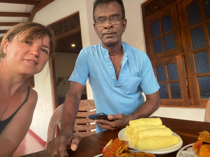 Others 2, Donald Guest House, Matara Four Gravets