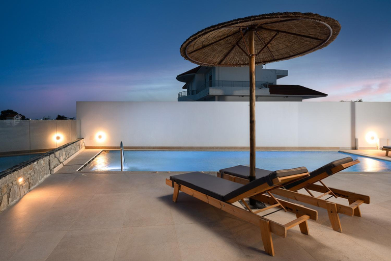 Sport & Beauty 2, Villa Vasaltis & Selestitis, South Aegean