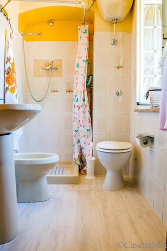 Bathroom, Casetta Mia, L'Aquila