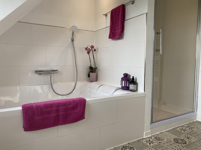 Bathroom 2, B&B Worpsweder Blick, Osterholz