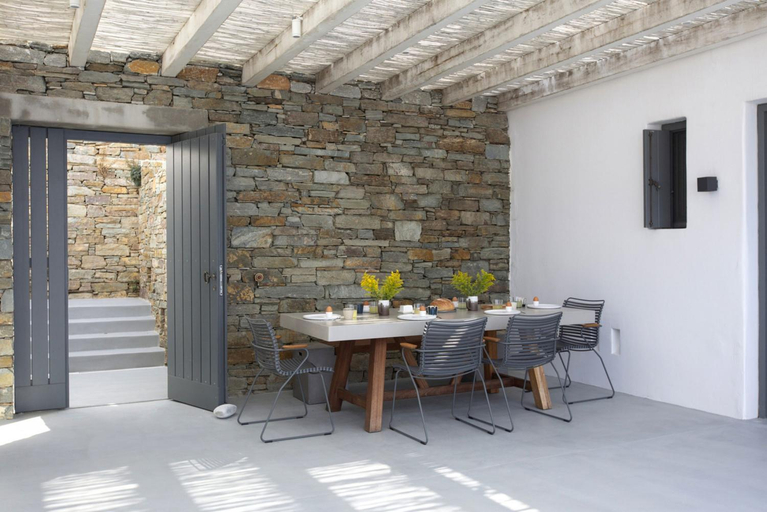 4, House Y in Kardiani Tinos, South Aegean