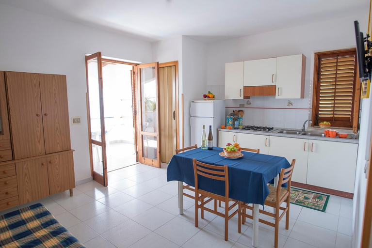 Food & Drinks 4, Two room apartment near the beach, Agrigento