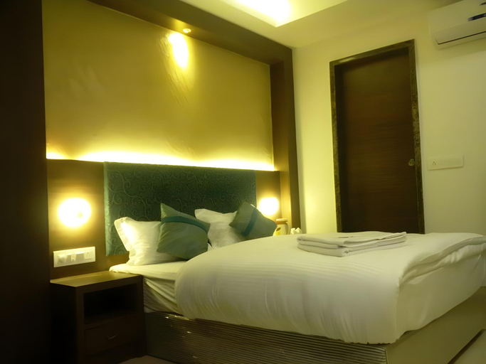 Bedroom 5, Hotel Chandra Gupta, Ujjain
