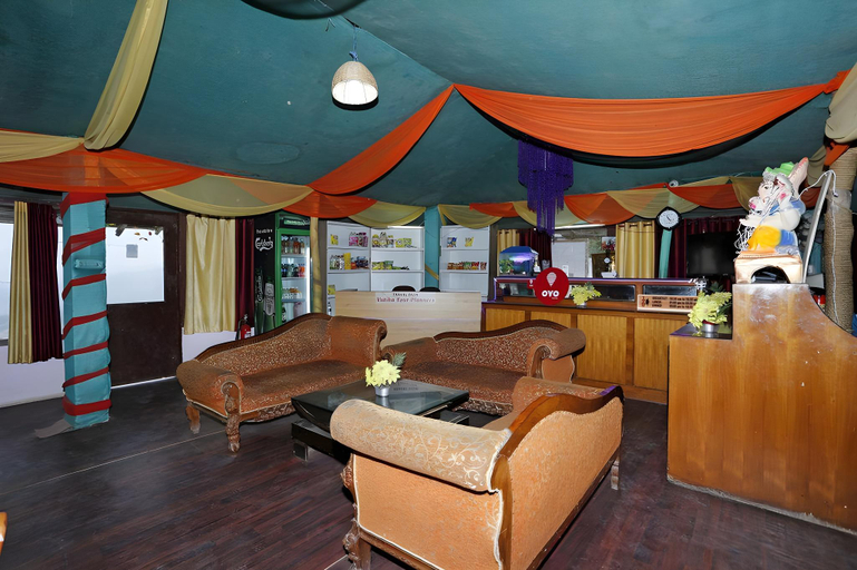 Others 3, Vatika Resort, Shimla