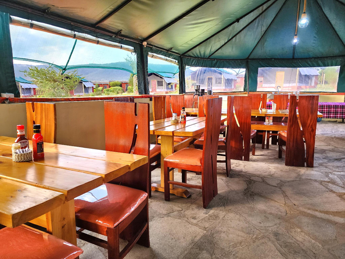 Food & Drinks 5, Endeem Mara Resort, Narok West