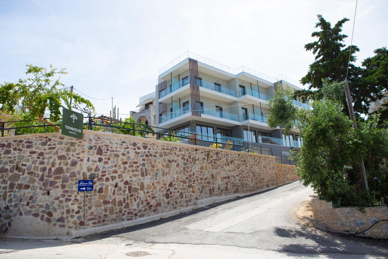 Others 4, Trinasus Hotel, Peloponnese