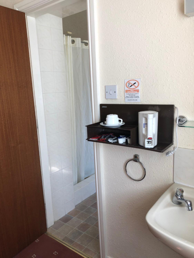 Bathroom, Hotel Athol Blackpool, Blackpool