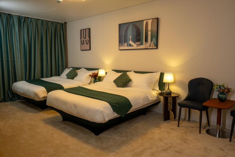 Bedroom 2, MSInternational Hotel, Ulan Bator