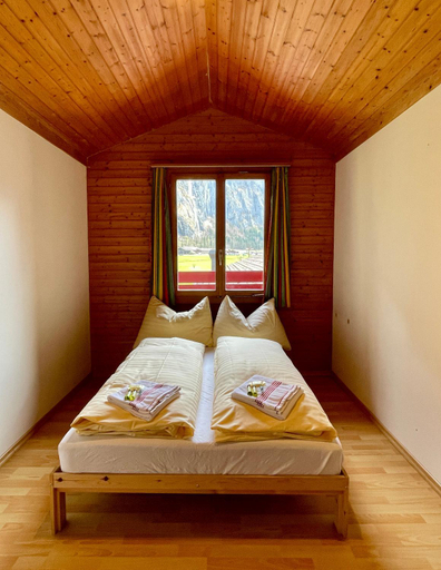 Bedroom 4, Alpine Base Hostel - Adults only, Interlaken