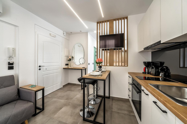 Kitchen 3, Eirini & Nicol Studios, Crete