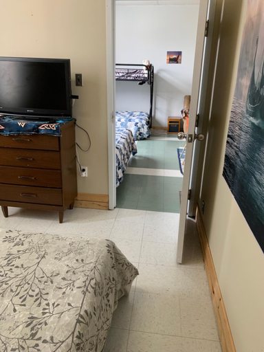 Bedroom 2, Norse Skol Accommodations, Division No. 9