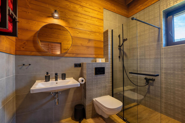 Bathroom 3, Hillview Jasna Chalet, Liptovský Mikuláš