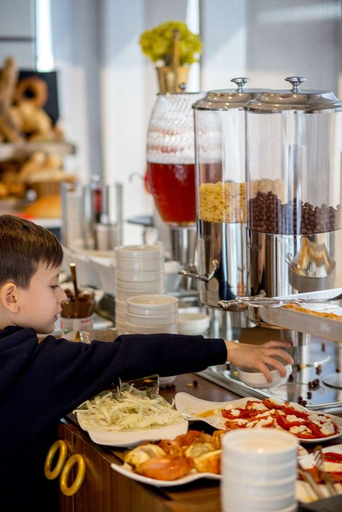 Food & Drinks 5, Willmont Hotel & Convention & Spa, Merkez
