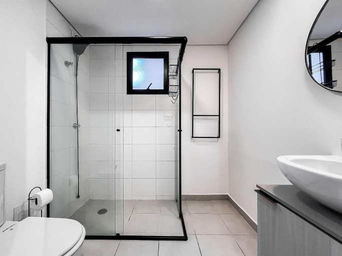 Bathroom 3, My One Bela Vista by EasyRent, São Paulo