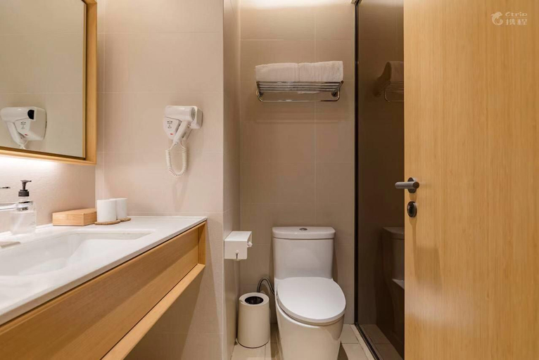 Bathroom 3, Ji Hotel (Tai'an Dongyue Street Daimiao), Tai'an