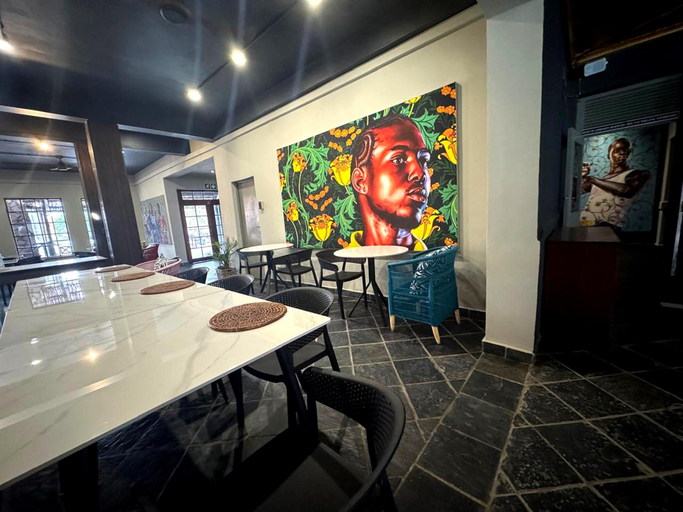 Food & Drinks 4, Elephant Springs Hotel and Apartments, Waterberg