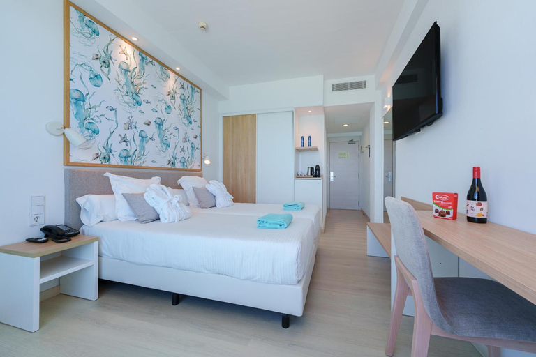 Bedroom 3, Ferrer Concord Hotel & Spa, Baleares