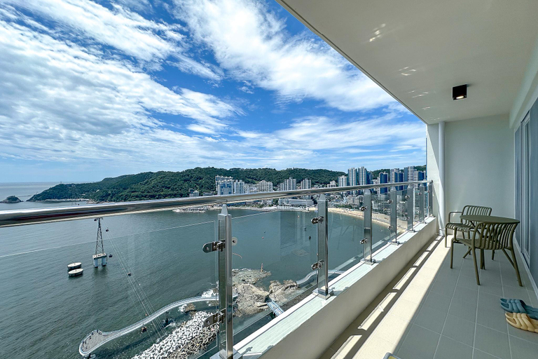 5, The First Ocean Songdo, Seo