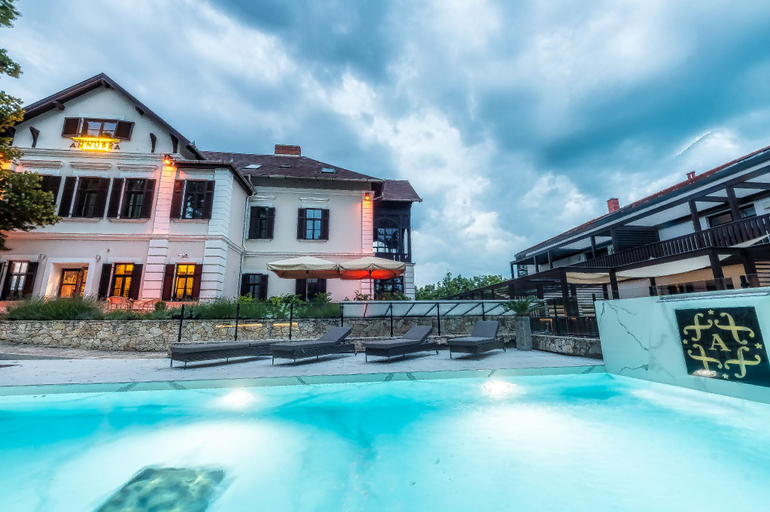 Exterior & Views, Boutique Hotel Annuska, Balatonfüred