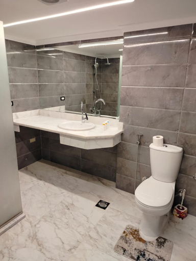 Bathroom, Hurghada Chalet Hotel rent, Al-Ghurdaqah