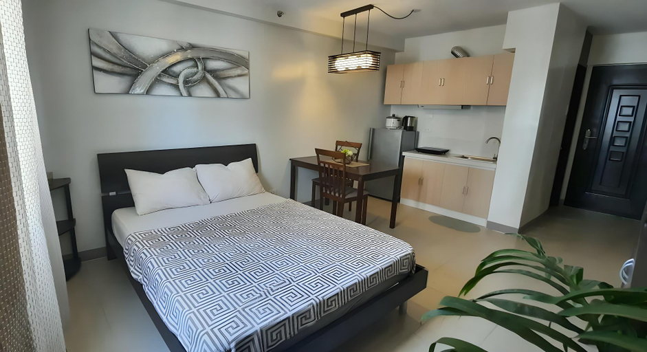 Others 5, Cozy Studio near Beaches w/ Wifi, Netflix & pool, Lapu-Lapu City