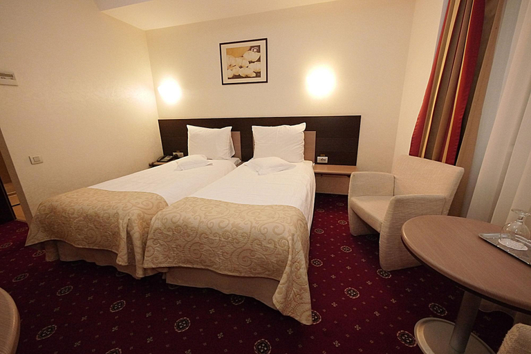 Bedroom 2, Hotel Berthelot, Municipiul Bucuresti