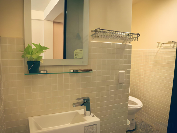 Bathroom 4, Red house & Old lane, Tainan