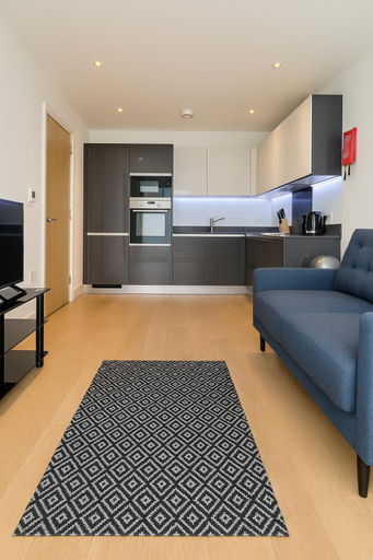 2, Farringdon Deluxe Apartments, London