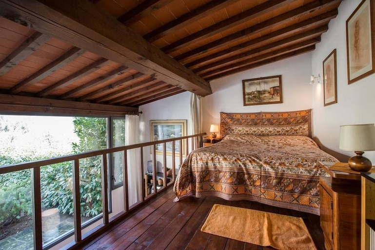 Bedroom, B&B Independent Loft on Florence's Hills, Florence