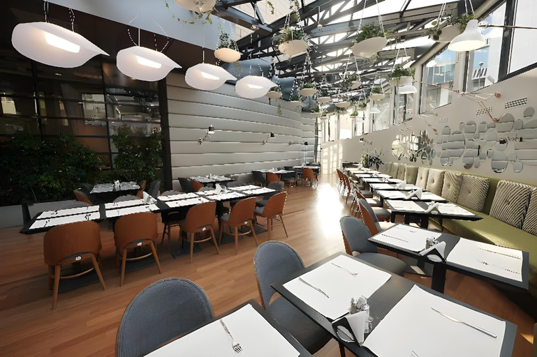Food & Drinks 5, Hotel Berthelot, Municipiul Bucuresti