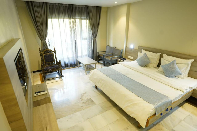 Bedroom 3, Hotel Hrushikesh, Ahmadnagar