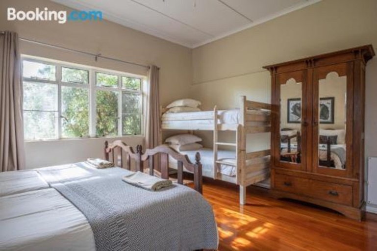 Bedroom 2, Tygerfontein Safari Villa, Cacadu