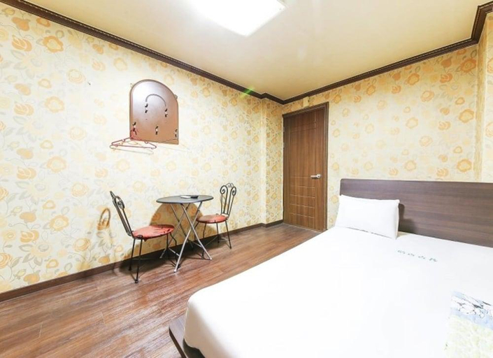 Bedroom 2, Sangmu Motel Gwangju, Gwangsan