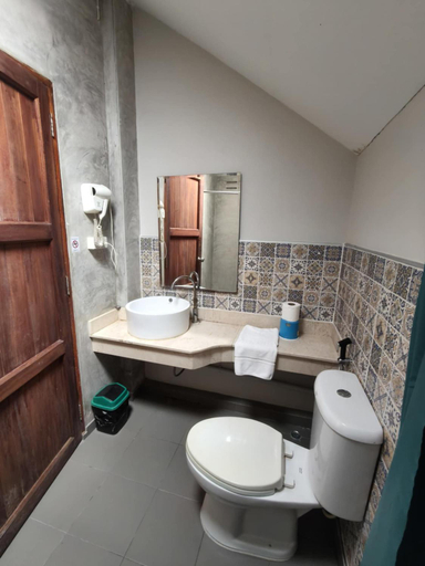 Bathroom 5, The Monkey Resort Donheang, Muang Prachuap Khiri Khan