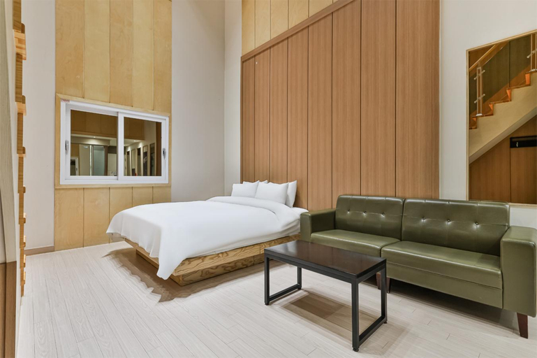 Bedroom 3, Pohang A1 Hotel Jukdo, Pohang