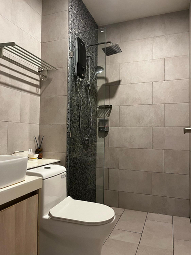 Bathroom 4, The Shore Premier Suites Kota Kinabalu, Kota Kinabalu