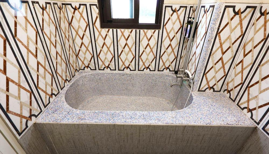 Bathroom 2, Remis Villa, Yilan