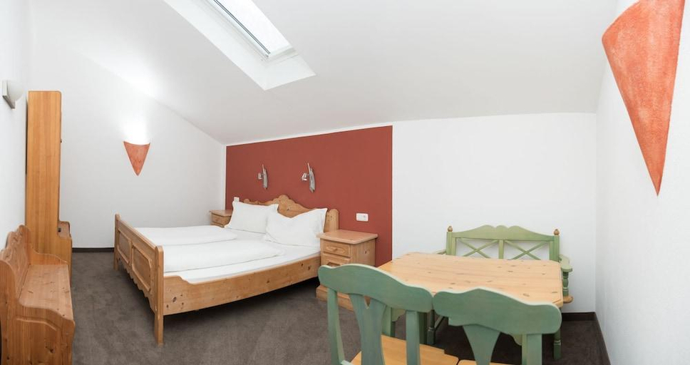 Bedroom 2, Pension Irlingerhof, Vöcklabruck