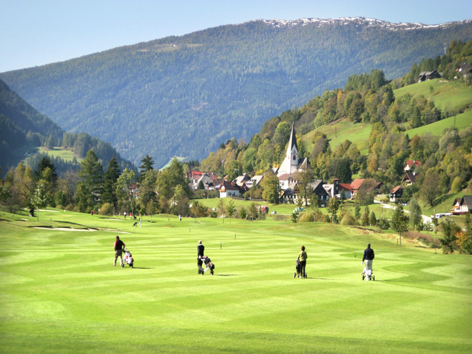 Others 4, Apartment in Lungau, right next to the ski lift, Tamsweg