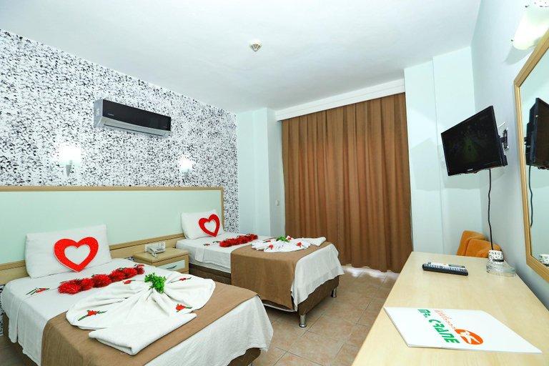 Bedroom, Mr Crane Hotel, Kemer