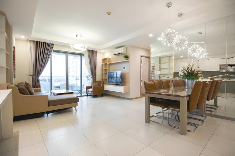 Others 5, Luxury Gold Apartment 86 -Rooftop Pool Central City, District 4